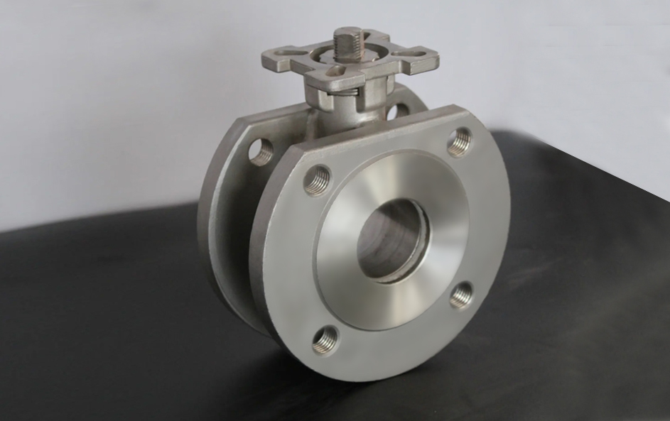 對夾式高平臺球閥適用于Class150、PN1.0～2.5MPa、-29~180℃的管路上，用于截?cái)嗷蚪油ü苈分械慕橘|(zhì)